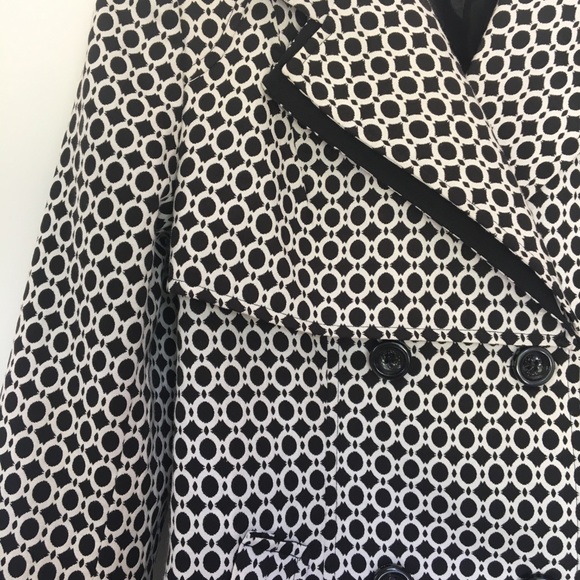 Double-Breasted trench coat | polka dots | lapel - Picture 5 of 8